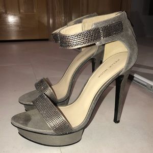 Pelle Moda Grey Heels